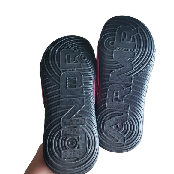 Kids Pink Under Armour Pool Slides - Picture 4 of 6